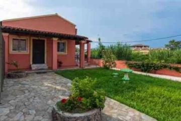 Sofis private house with big garden