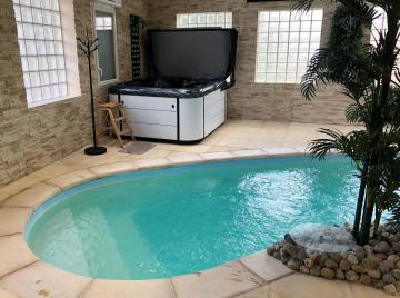 Villa de 4 chambres avec piscine privee sauna et jardin clos a Villemeux sur Eure