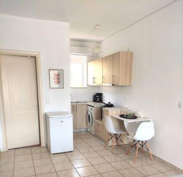 #4 Giorgos & Chara apartments