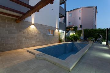 VILLA PADRE