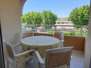 PORT FREJUS Studio Cabine 100m des plages 4 Person
