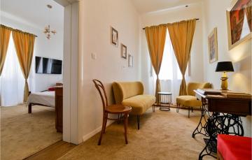 Stunning home in Seget Donji with WiFi and 1 Bedrooms
