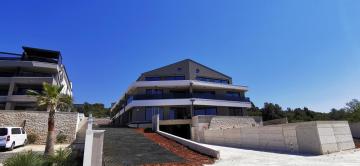 MERLIN SEA VIEW APARTMENT