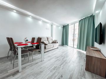 SHINY apartment next to the beach