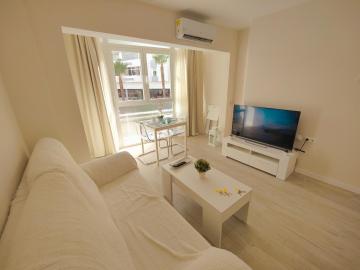 Coconut Begona Studio City Center