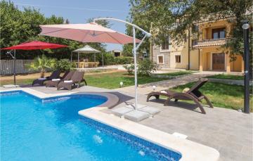 Stunning home in Tupljak with 6 Bedrooms, WiFi and Outdoor swimming pool