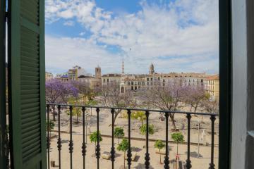 C67 - Shiny 6 Bedrooms in Plaza de la Merced