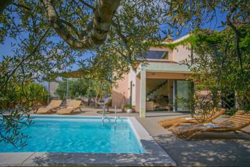 Mai's Villa