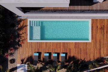 luxury villa with pool-near the beach