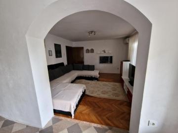 Eros Guesthouse