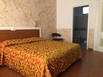 Hotel Eden