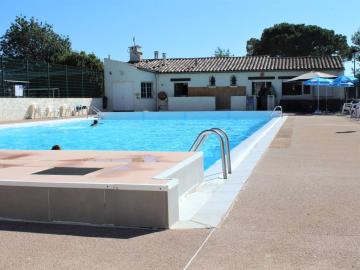 Appartement Villeneuve-Loubet, 2 pièces, 4 personnes - FR-1-252A-83
