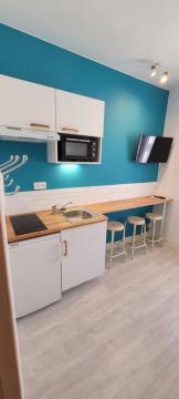 Appartement studio 100m de la plage.