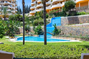 Beautiful 2 Bedroom Apartment near Puerto banus