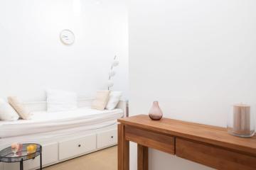 Charming 61 M Near The Arc De Triomphe