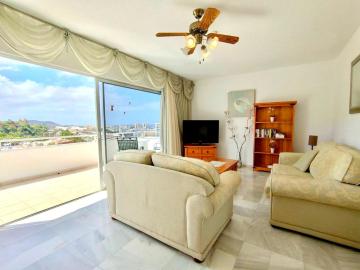 Apartamento Solo Adultos vistas mar, FreeWifi, a 550 m de Playa de Las Americas, en Tenerife Sur