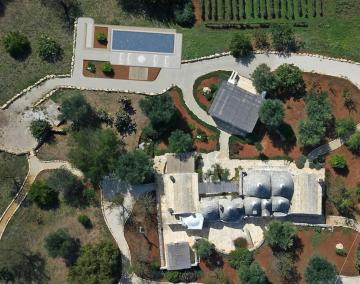 Trullidamare a Ceglie Messapica, con piscina Infinity