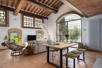 IL PODERINO - LUSSUOSO CASOLARE DI DESIGN