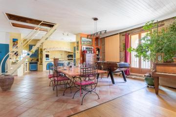 Le Famoso - Apt 5e proche place Arago