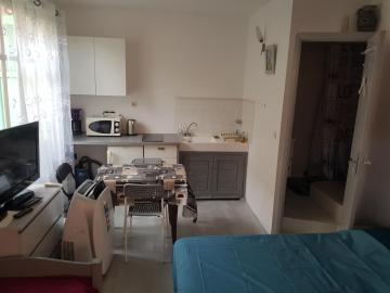 studio pour 3 personnes au calme dans villa