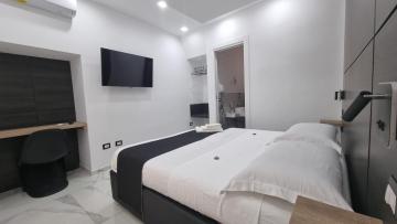 Rooms Vico Giunti