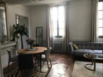 Superbe appartement aux pieds du palais des papes