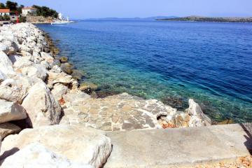Apartments with a parking space Sali, Dugi otok - 16469