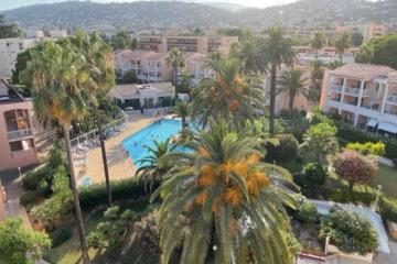 36 M With TerraceSwimming Pool And Sea View