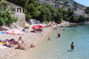 Apartments by the sea Pisak, Omis - 4815