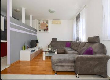 LUXURY APARTMANS