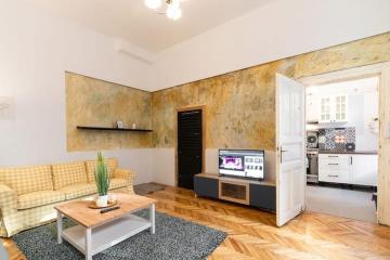 Vivid downtown apartment close to Kalvin ter