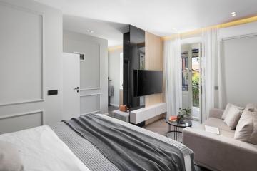 Oia Room