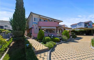 Awesome apartment in Sibenik with WiFi and 1 Bedrooms