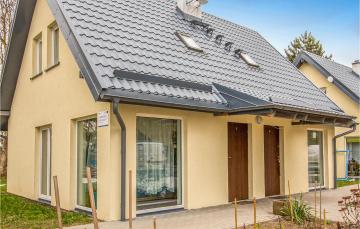 Stunning home in Oslonka with 2 Bedrooms