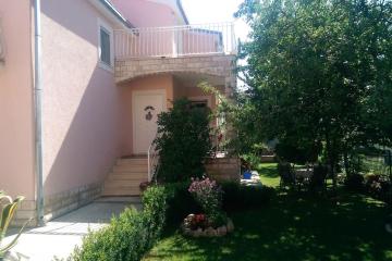 Holiday house with a parking space Kastel Luksic, Kastela - 14110