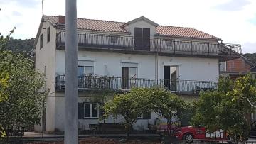 Apartments by the sea Bilice, Krka - 16689
