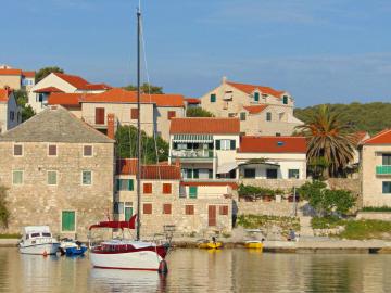 Apartments by the sea Postira, Brac - 702