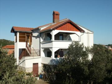 Apartments by the sea Jezera, Murter - 798