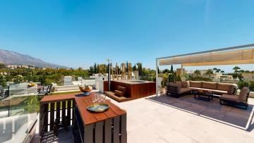 Miragolf - Unique and Luxurious Penthouse