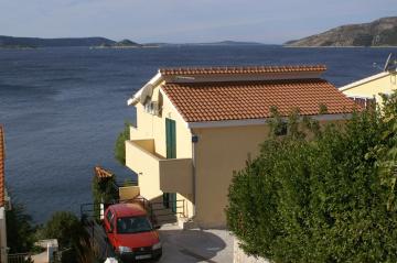 Apartments by the sea Okrug Donji, Ciovo - 2101