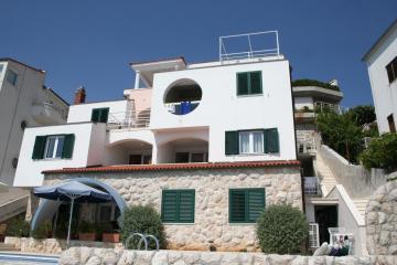 Family friendly apartments with a swimming pool Primosten - 4167