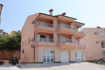 Apartments with a parking space Rabac, Labin - 7644