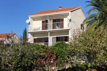 Apartments by the sea Seget Vranjica, Trogir - 5964