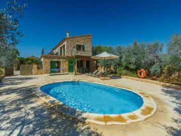 Holiday Home Can Marines des cami des carro