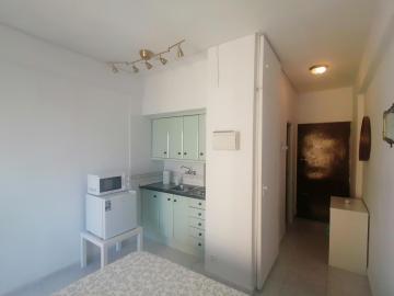 Lovely apartment in front of the beach.