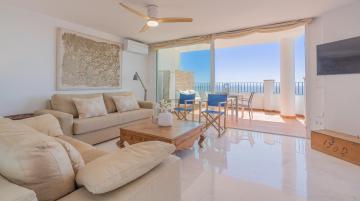 Blue Luxury Apartment