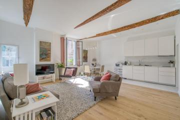 ST JOBIS - Charmant appartement, moderne et refait à neuf, Vieux-Nice
