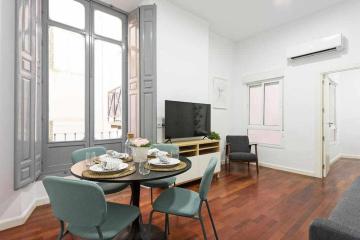 Beautiful renovated apartment in Malaga centro histórico