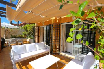 PARQUE CLAVERO Beach & City Premium House