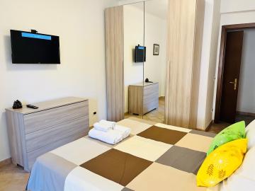 Roman Holiday Room